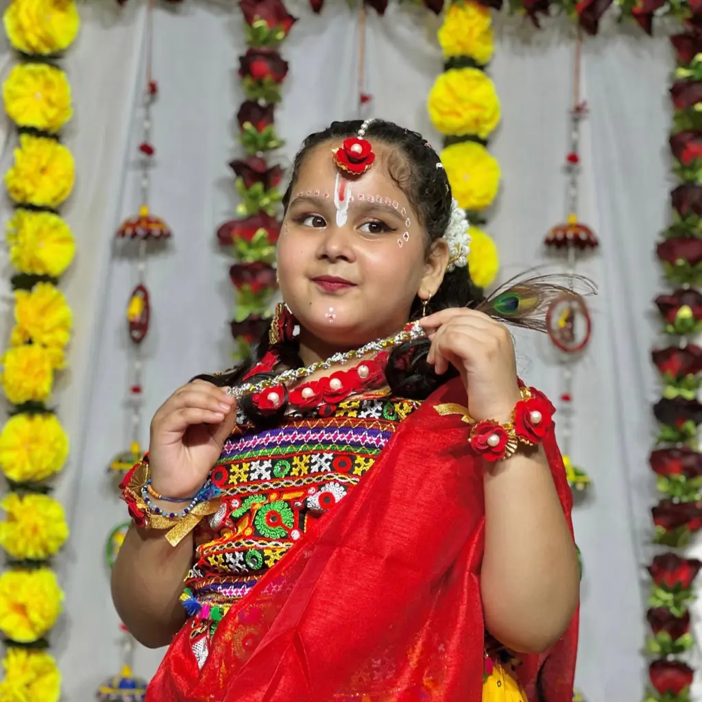 SAANIKA 